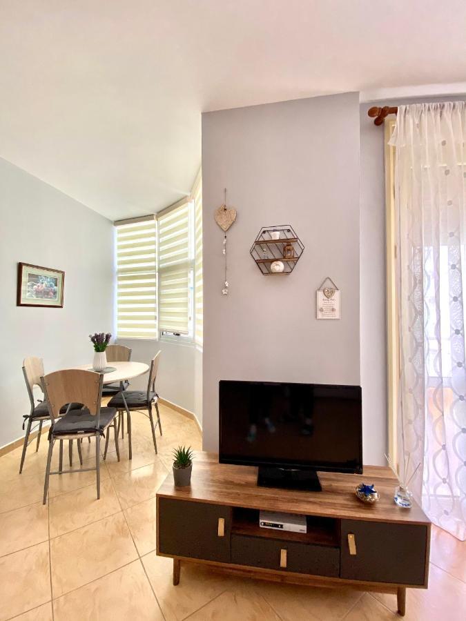 Tony Apartament